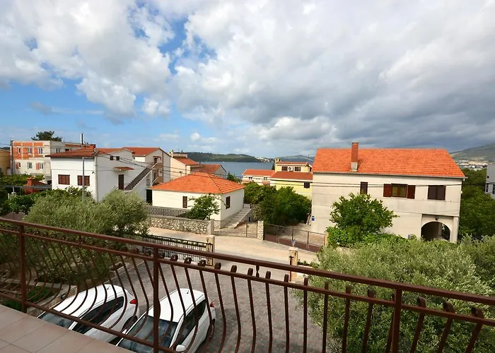 Apartment Maslina Trogir