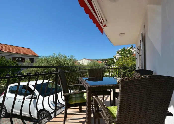 Apartment Maslina Trogir